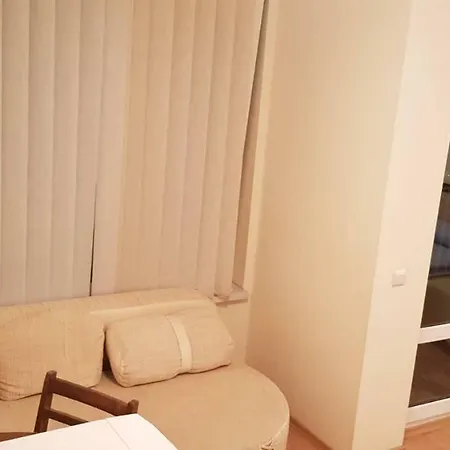 Crown Fort Noks Studio Апартаменты *